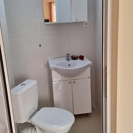 Apartment Only 4 Minutes From The Sea By Car Varna